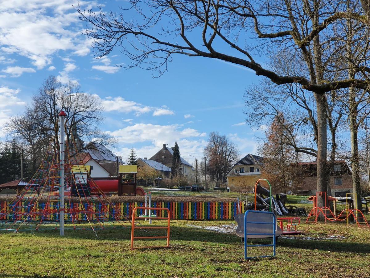 הוילה Mariánské Lázně Paeitara Hof מראה חיצוני תמונה